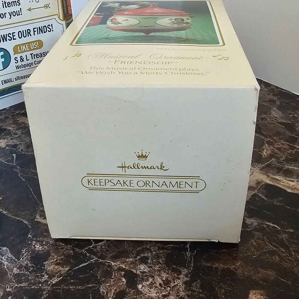 1981 Hallmark Keepsake Musical Ornament Friendship We Wish You a Merry Christmas